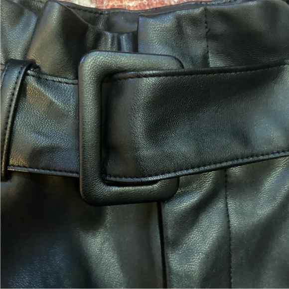 H&M HIGH-WAIST FAUX-LEATHER PANTS SIZE 2
WITH BELT - Picture 4 of 7